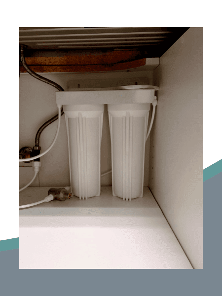 One of the 2-stage E-Pure water filters installed at Christiaan Barnard Hospital